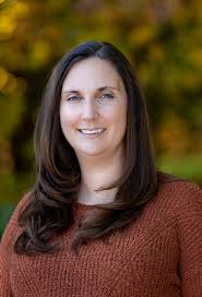 We are excited to announce our newest full-time team member, Jackie Eddy.  Jackie is a licensed clinical social worker who comes to us with over 15  years of experience in human services.