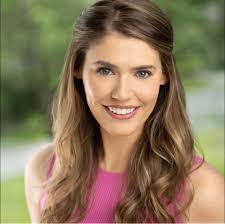 Jenna Shafer's Instagram, Twitter & Facebook