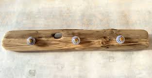 patere en bois flotte par l atelier de corinne decorations murales par atelier de corinne patere bois deco bois flotte decoration bois