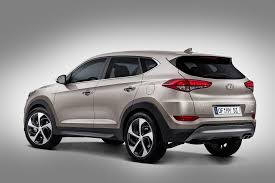 For its 2015 redesign, hyundai sent the genesis luxury car back for more fitness training and delivered a competitor that's more refined and fun to drive than the original. Hyundai Tucson 2015 Nachfolger Suv Des Ix35 Meinauto De