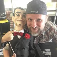 Who has the most inconsistent signature?