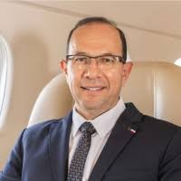 100+ perfiles de «Landgrave»