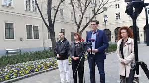 A(z) karácsony gergely brüsszelben című videót origo itthon nevű felhasználó töltötte fel a(z) hírek/politika kategóriába. Bezarnak A Pesti Ovodak Bolcsodek Is De Nem Egybol Infostart Hu