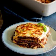 This Classic Lasagna Is Made With A Traditional Ragu Bolognese And A Creamy White Sauce Bechamel Sauce Thi Giada Recipes Best Lasagna Recipe Cooking Recipes