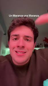 Un ragazzo una ragazza ma ambientata in piazza duomo a Milano #thekolors  #sanremo #sanremo2024