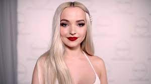 Welcome to dove cameron online your ultimate source for everything dove. Dove Cameron Says She S Thought About Taking A Time Out From Acting Teen Vogue
