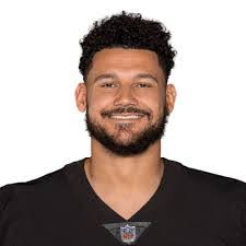 Nakia Yates's Instagram, Twitter & Facebook