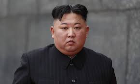 Ο κιμ γιονγκ ουν (κορεατικά: Kim Giongk Oyn Exeis Dei Thn Koykla Aderfh Toy H 30ara Poy Tremoyn Oloi Pics Newsbomb Eidhseis News