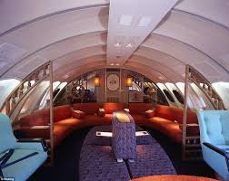Qantas 747 Upper Deck Lounge Aircraft Interiors Airline Interiors Vintage Aircraft