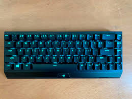I have been trying to change the color on my razer items, using razer synapse, but when i connect it to my xbox, it changes back. Bqxahiu0mdeyzm