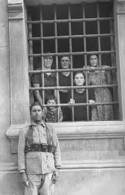 Memoria Histórica de Cartagena: Mujeres en la cárcel de Laviana