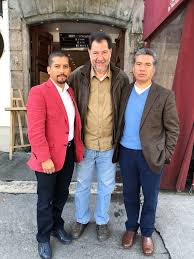 Presume fernández noroña la boda de su hija. Facebook