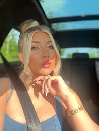 Bombshell Beauty Boutique with Kesha