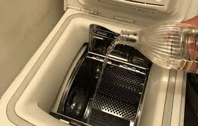 Comment Nettoyer Une Machine A Laver De A A Z Conseils Et Astuces En 2020 Nettoyage Machine A Laver Nettoyer Machine A Laver Machine A Laver Le Linge