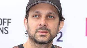 Dynamo's health forced him to step back from the limelight at the height of his success, having played arena tours and starred in tv shows including dynamo: Dynamo How Crohn S Made Me 150 Better At Magic Bbc News