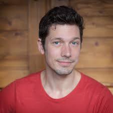 M. Nicholas McIsaac, Ostéopathe à Paris, Montmorency