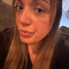 Do u do re atunements or refresher course s I. Reiki ? Let me no plz