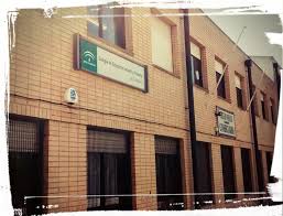 Llamamos longitudes o meridianos a los 360 círculos grandes de la esfera que pasan a través de los dos polos y que son. Buscar Colegios Institutos Y Centros De Ensenanza Latitud 37 3796 Longitud 5 9550