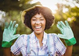 The claws on the garden genie gloves may seem helpful, but they're not as practical when put to the test. 12 Different Types Of Gardening Gloves Home Stratosphere