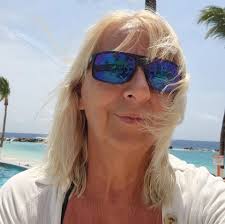 Where and when are classic car shows happening?