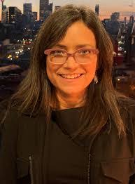 Lisa Eckler's Instagram, Twitter & Facebook