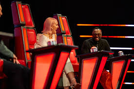The first live results show of the voice season 20 took place tuesday… and while i never thought i'd be typing this after such an overall lackluster season, somehow, against all odds, the show ended up kelly clarkson has three contestants going into this 'voice' season's frustratingly truncated semifinals. The Voice S Anne Marie Gets Gross Gift To Mark Her Time On Show
