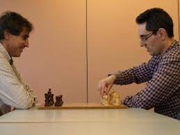Read writing from daniel muñoz on medium. Entrevista A Daniel Munoz Autor Thezugzwangblog