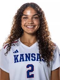 Kimberly Mccabe's Instagram, Twitter & Facebook