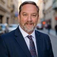 Cameron Karimi's Instagram, Twitter & Facebook