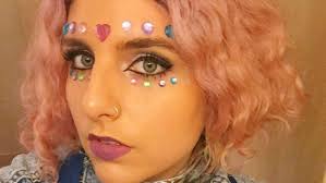 Waitress didn't get a tip because she 'doesn't look normal'