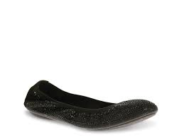 Seamlessly pull together just about any look in the women's hush puppies chaste ballet flat. Hush Puppies Chaste Flat Dsw
