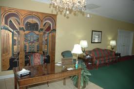 Reception Area Guilford Chapel In Greensboro Http Forbisanddick Com Guilford Chapel Greensboro Home Decor Home Reception Areas