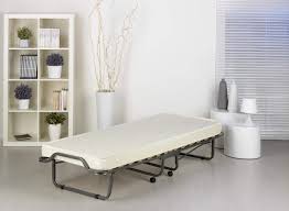 Canapé lit lit pliant c'est un deux places blanc cassé confortable et propre. Meilleur Lit Pliant Comparatif Et Avis Zone Led