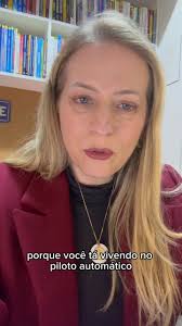 Você sente que se perdeu de si mesma?, 🌀 Você dá conta de tudo: trabalho,  casa, filhos…, Mas quando se olha no espelho, sente que perdeu algo?,  Talvez tenha deixado sua essência de lado no meio do ...