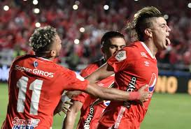Ricardo jerez en el momento que evita la anotación de la equidad. Tabla De Titulos Ganados Por Equipos Del Futbol Colombiano