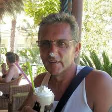 Saddened to hear the news of Peter heathers death , we went to market  Drayton a while ago and wanted to meet up but he was to ill . Rip peter