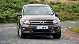 A base 2013 vw tiguan has a starting price of just under $24,000. Vw Tiguan 2 0 Tdi Match 4motion 2013 Review Car Magazine