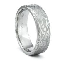 Men S Damascus Steel Wood Grain Wedding Ring With Comfort Etsy Wedding Rings Unique Mens Wedding Bands Unique Damascus Ring