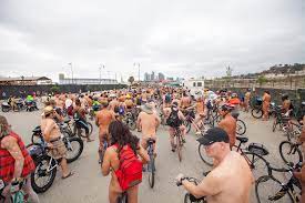 La nude bike ride