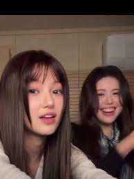 Jeanie Daniel Sister