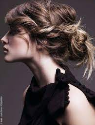 15 Mon Chignon Neo Rock C Jean Louis David Selection Coiffures Fetes Melting Pot Coiffure Tendances Coiffures Coiffure Cheveux Long