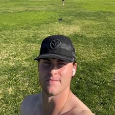 AJ Newcomb (@AJNewcomb3)