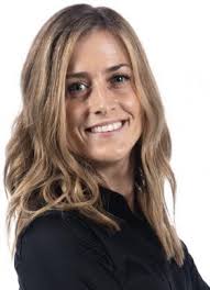 Jacquelyn Benson's Instagram, Twitter & Facebook