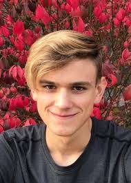 Nathan Mark's Instagram, Twitter & Facebook