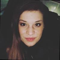 Sarah Rausch's Instagram, Twitter & Facebook