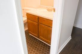 Everything you need to know about my diy painted bathroom countertop and sink. Diy Bathroom Vanity And Countertop Makeover Erin Spain