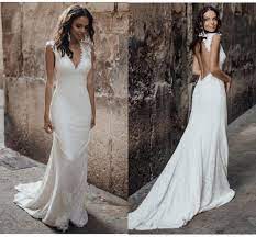 Notre collection robes de mariée de 2021 est en solde. Modele De Rochii De Mireasa Simple Pentru A Evita Un Dezastru La Nunta Ta Rochii De Mireasa Timisoara