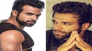 Following is a list of male actors who have worked in bollywood movies and are well known in india. Top 15 Successful Bollywood Actors Whose Name Starts With R Latest Articles Nettv4u