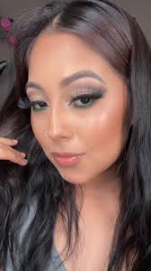 Liz Falcon 😉 (@lizfalcon_)