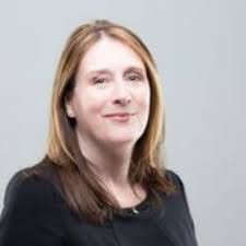 Anne Hunter (@annehunterDM)